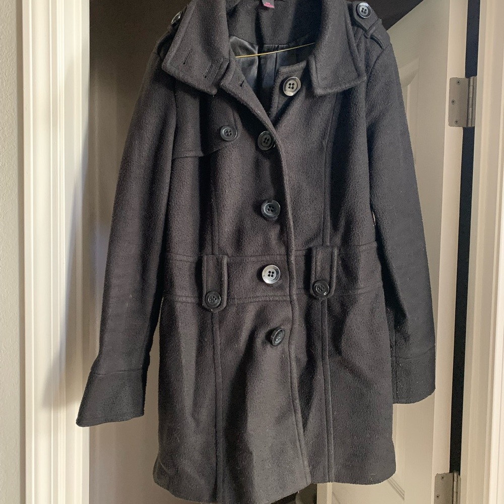 Size medium- forever 21 coat.